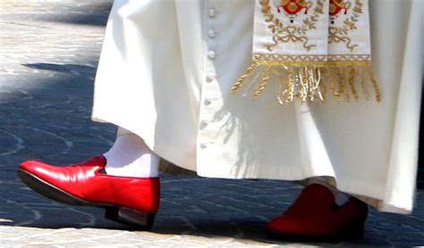 pope francis red shoes prada|pope benedict xvi shoes.